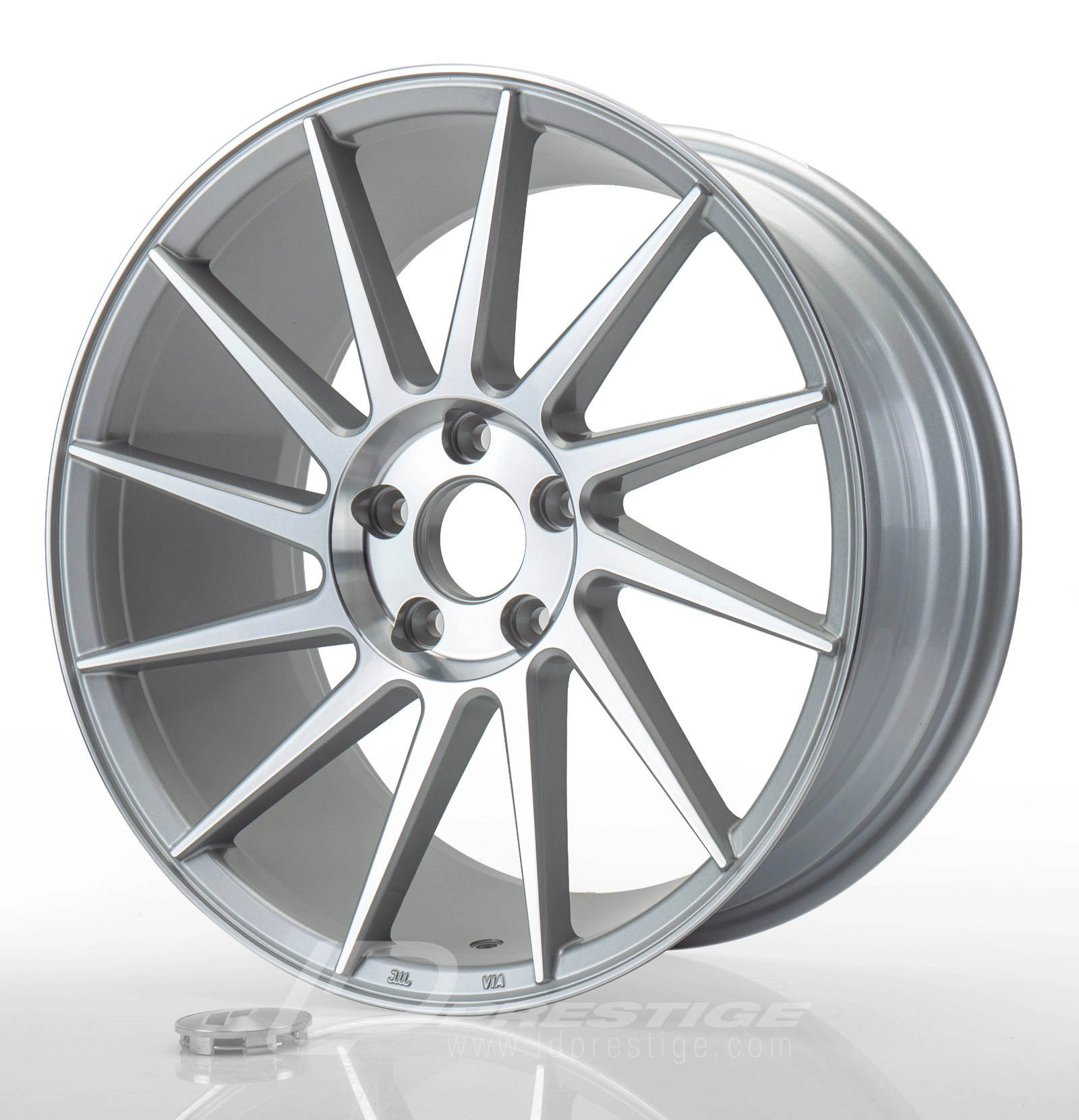 JAPAN RACING JR22 7x17 BLANK/2x0 ET40 CB72 Argent Poli