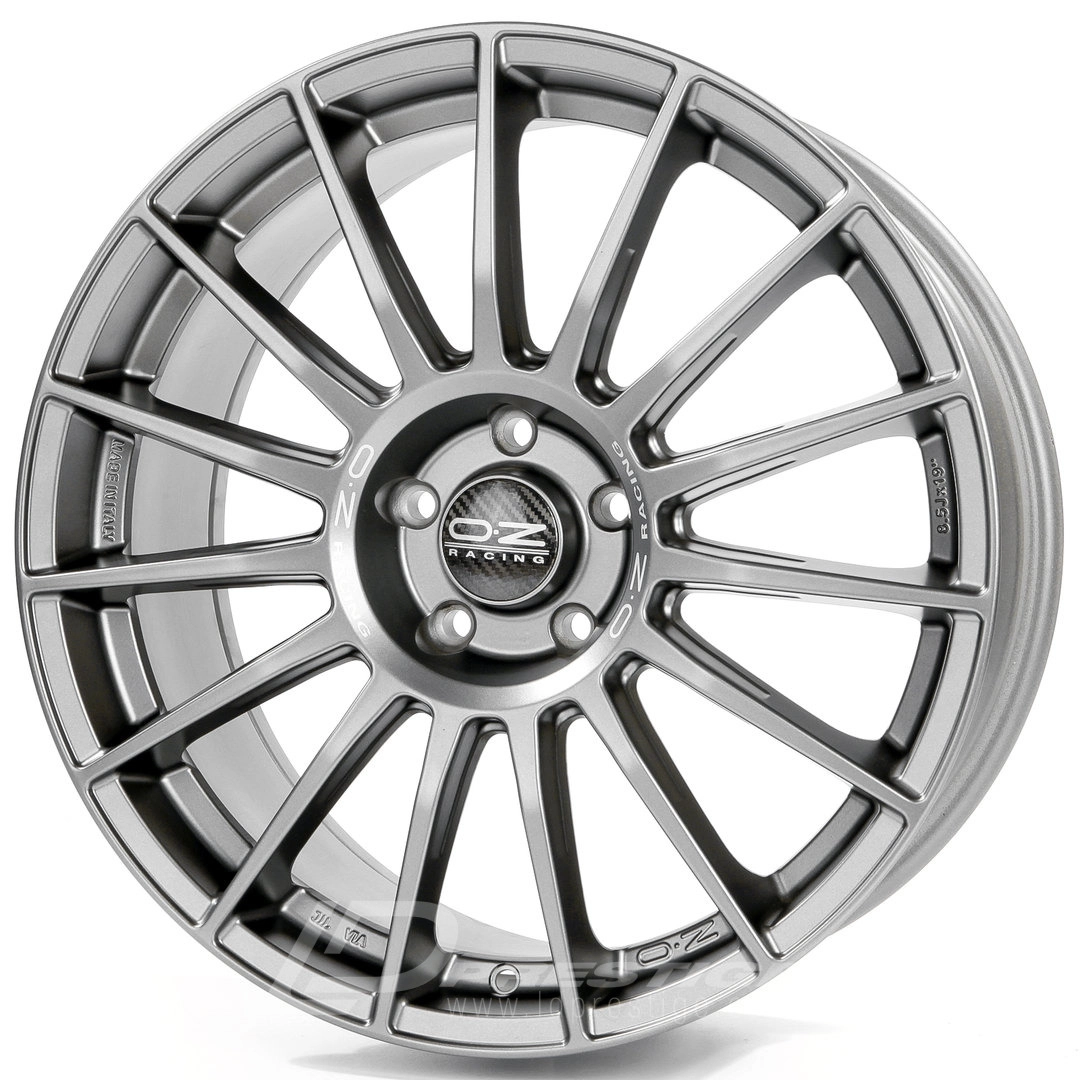 OZ SUPERTURISMO LM 7.5x17 4x100 ET35 CB68 – Image 3
