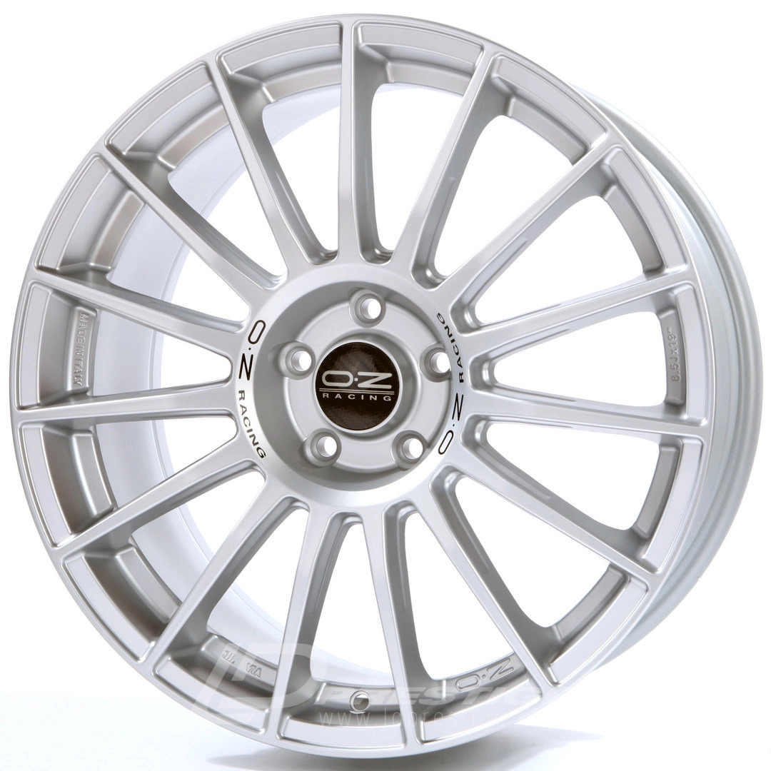 OZ SUPERTURISMO LM 7.5x17 4x100 ET35 CB68 – Image 2