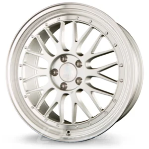 ULTRA WHEELS UA3-LM 8.5x18 5x112 ET45 CB66 Argent Poli